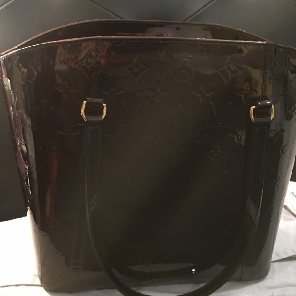 Louis Vuitton Vernis Avalon Amaretto bag